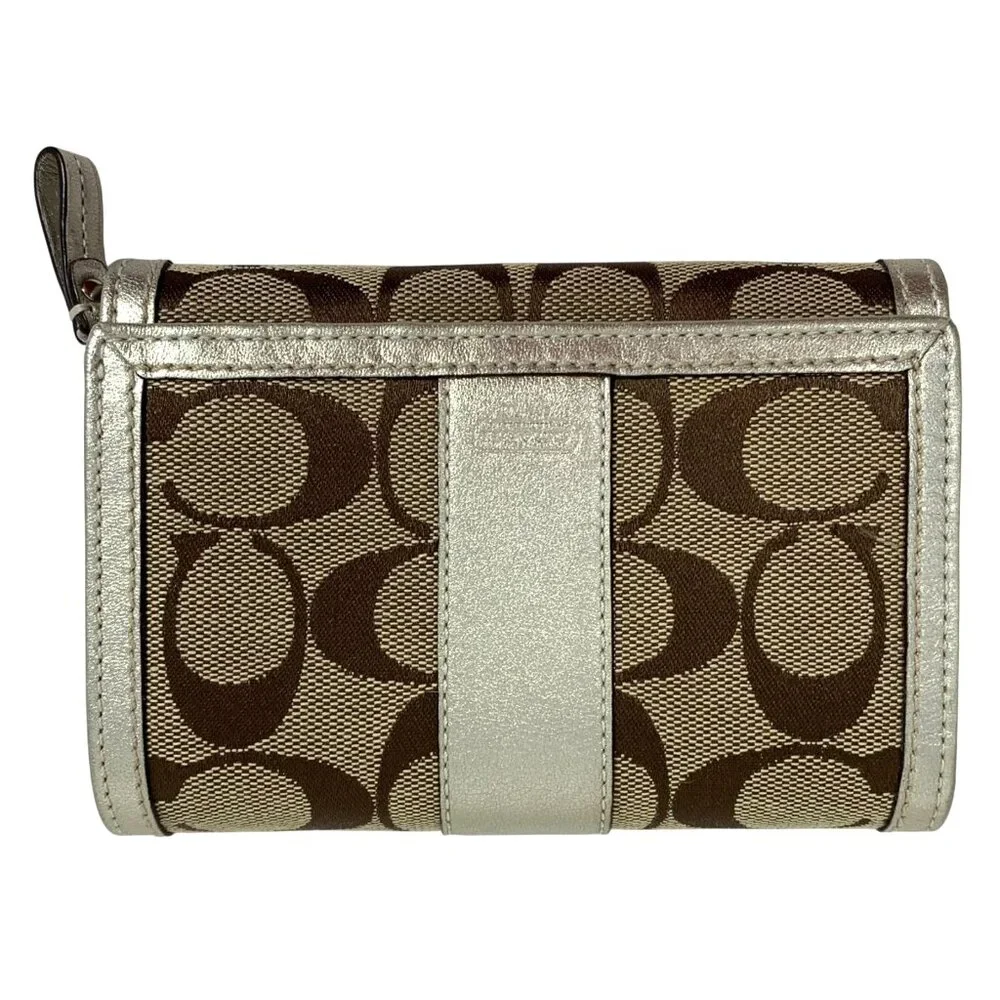 Coach Hampton Signatural Wallet Signature C Canvas Wallet - Silver/Khaki EUC